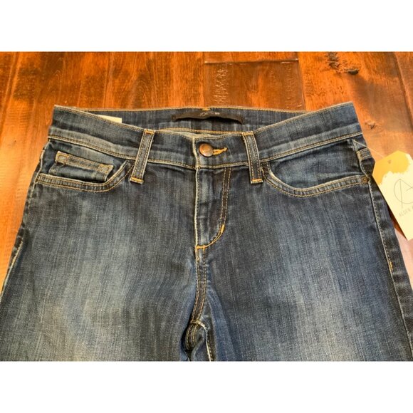 Joe's Blue Medium Wash Straight Leg Fit, Size 25 - Picture 2 of 8